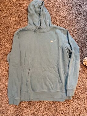 Nike Men's Pullover Hoodie in Sage Blue